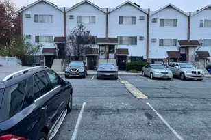 7 Dune Ct, Bronx, NY 10473 - Photo 17