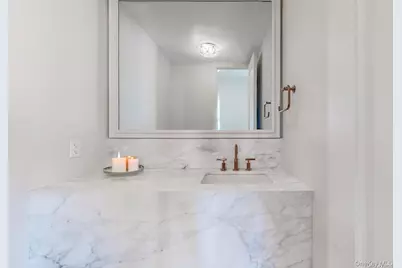 641 5th Avenue #29D, New York, NY 10022 - Photo 13