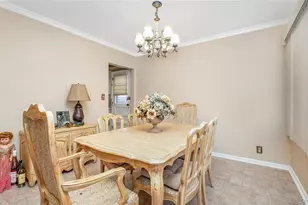 85-19 212th St, Hollis, NY 11427 - Photo 15