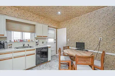 85-19 212th Street, Hollis, NY 11427 - Photo 17