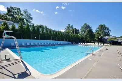 14 Somerset Drive, Suffern, NY 10901 - Photo 17