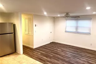 20 W Belmont St, Bay Shore, NY 11706 - Photo 5