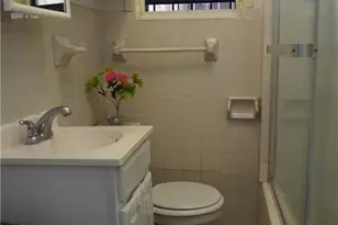 138-27 91st Ave, Jamaica, NY 11435 - Photo 17