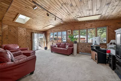 57 Lakeview Drive, Kiamesha Lake, NY 12751 - Photo 9