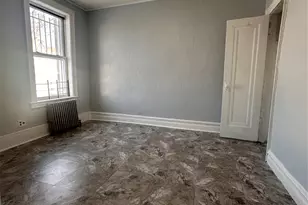 110-11 101st Ave, Richmond Hill, NY 11419 - Photo 13