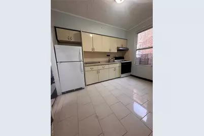 11011 101st Avenue, Richmond Hill, NY 11419 - Photo 17