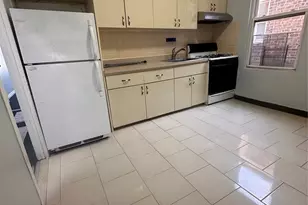 110-11 101st Ave, Richmond Hill, NY 11419 - Photo 3