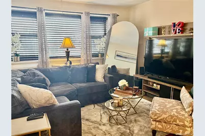 100 Lincoln Avenue #5C, Mineola, NY 11501 - Photo 7