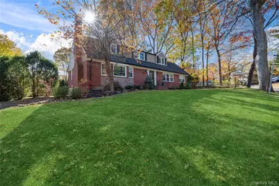 12 Mallard Cove, Centerport, NY 11721 - Photo 3