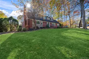 12 Mallard Cove, Centerport, NY 11721 - Photo 3