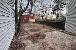 60-63 54th St, Maspeth, NY 11378 - Photo 15