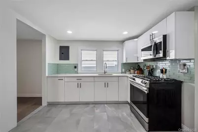 98 1st Avenue, East Rockaway, NY 11518 - Photo 15