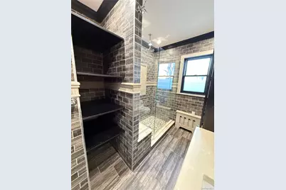 254 Park Avenue, Freeport, NY 11520 - Photo 17