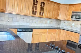 254 Park Ave, Freeport, NY 11520 - Photo 13