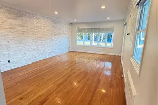 254 Park Ave, Freeport, NY 11520 - Photo 13