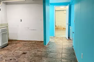 254 Park Ave, Freeport, NY 11520 - Photo 33