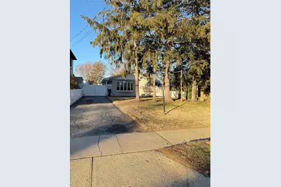 254 Park Avenue, Freeport, NY 11520 - Photo 3