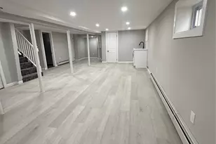 145-87 183rd St, Springfield Gardens, NY 11413 - Photo 19