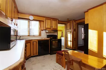 2870 Island Channel Road, Seaford, NY 11783 - Photo 9