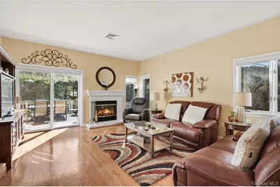 656 Heritage Hills Drive #C, Somers, NY 10589 - Photo 5