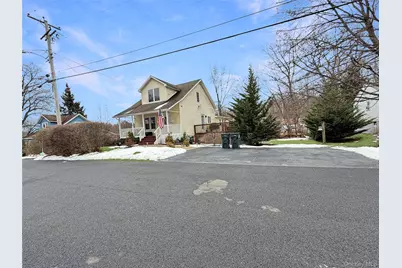 18 Grove Street, Highland, NY 12528 - Photo 33