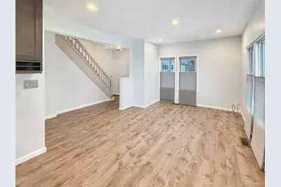 18 Grove Street, Highland, NY 12528 - Photo 7