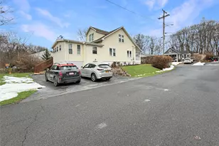 18 Grove St, Highland, NY 12528 - Photo 35