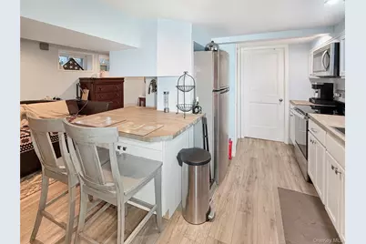 18 Grove Street, Highland, NY 12528 - Photo 27