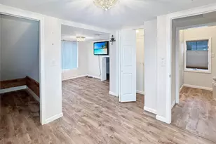 18 Grove St, Highland, NY 12528 - Photo 21