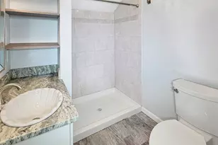 18 Grove St, Highland, NY 12528 - Photo 25