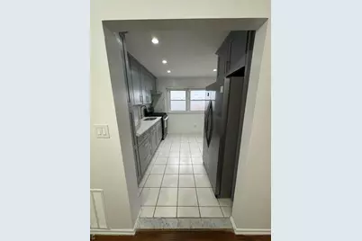 14405 21st Avenue, Whitestone, NY 11357 - Photo 5