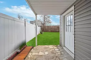 178-26 Zoller Rd, Jamaica, NY 11434 - Photo 5