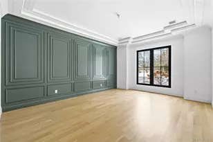 115 Weeks Dr, Dix Hills, NY 11746 - Photo 15