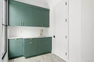 115 Weeks Dr, Dix Hills, NY 11746 - Photo 43