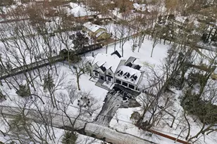 115 Weeks Dr, Dix Hills, NY 11746 - Photo 49