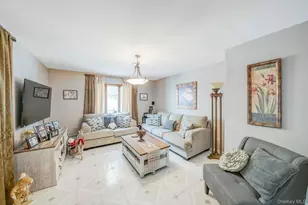 3 Huron Rd, Shirley, NY 11967 - Photo 17