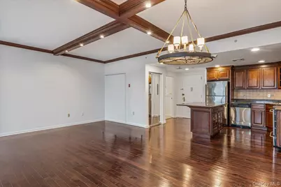 242 Maple Avenue #601, Westbury, NY 11590 - Photo 15