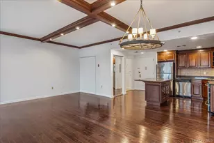 242 Maple Ave, Westbury, NY 11590 - Photo 15