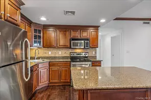 242 Maple Ave, Westbury, NY 11590 - Photo 7