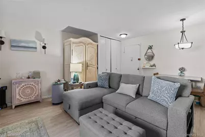 100 E Hartsdale Avenue #6AE, Hartsdale, NY 10530 - Photo 5