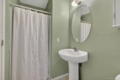 913 Silver Lake Sctn Road, Middletown, NY 10941 - Photo 23