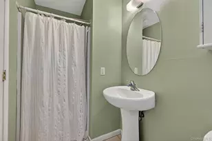 913 Silver Lake Sctn Rd, Middletown, NY 10941 - Photo 23