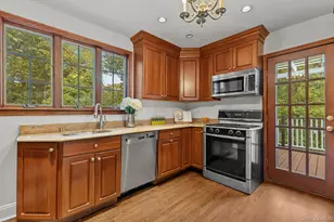 202 E Garden Rd, Larchmont, NY 10538 - Photo 7