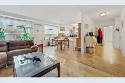 22 Channing Place #G, Eastchester, NY 10709 - Photo 5