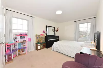 551 Grand Avenue, Lindenhurst, NY 11757 - Photo 27