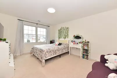 551 Grand Avenue, Lindenhurst, NY 11757 - Photo 29