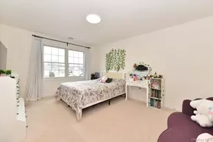 551 Grand Ave, Lindenhurst, NY 11757 - Photo 29