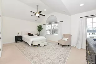 551 Grand Ave, Lindenhurst, NY 11757 - Photo 23