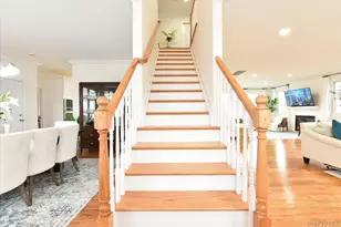 551 Grand Ave, Lindenhurst, NY 11757 - Photo 7