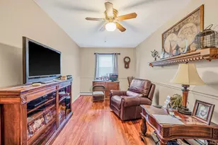 28 Pamela Ln, Selden, NY 11784 - Photo 7